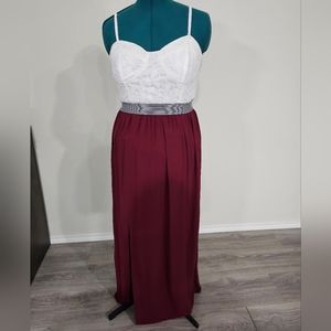 Gianni Bini Maxi Dress Lace Detail Top Sweetheart Neckline Size Large Side Slit